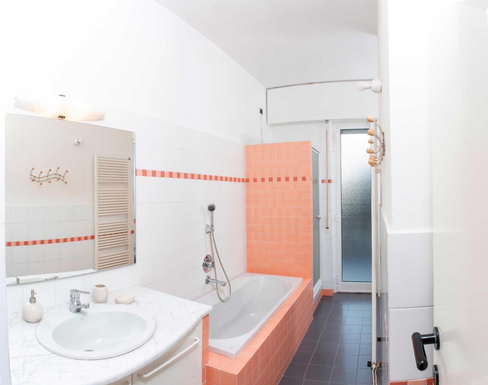 Casa Lorenza Albisola Superiore Εξωτερικό φωτογραφία